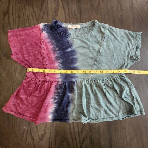 Rewind short sleeve tie-dye flutter blouse Size M - Picture 5 of 5